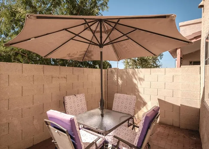Desert Breeze Retreat 5-10mins From Az Mills Mall Apartment Tempe