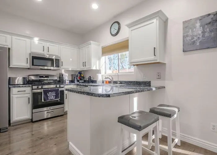 Apartment Desert Breeze Retreat 5-10mins From Az Mills Mall Tempe